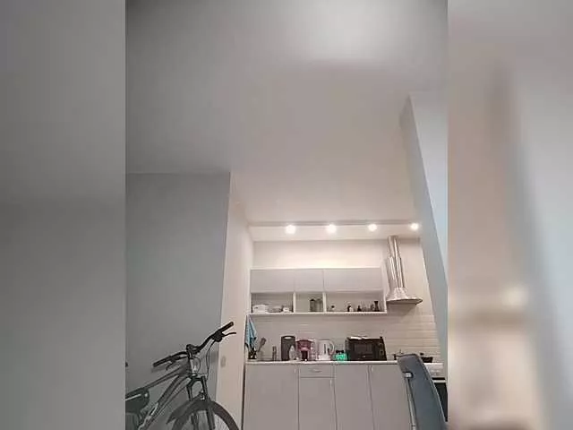 Offline --MODEL--1 on BongaCams