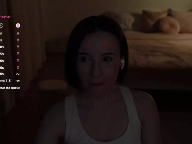 Offline -FemaleEssence- on BongaCams