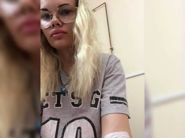 Offline -ollia- on BongaCams