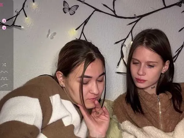 Offline 2Love-Love2 on BongaCams