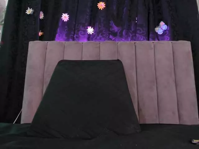 Freechat AkiraStone on BongaCams