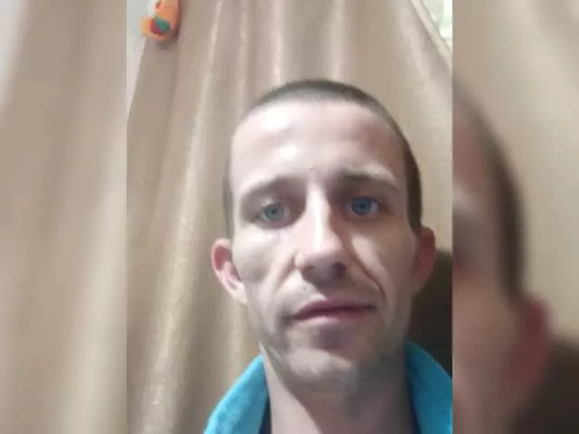 Offline AlexLove68 on BongaCams