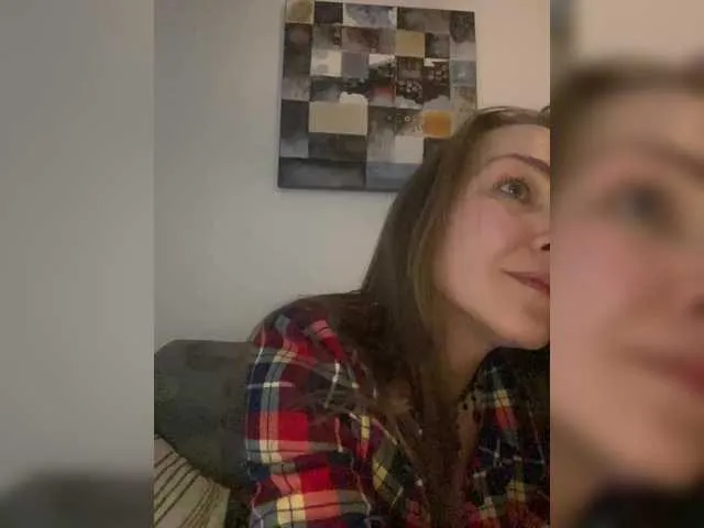 Alisasqrl on BongaCams