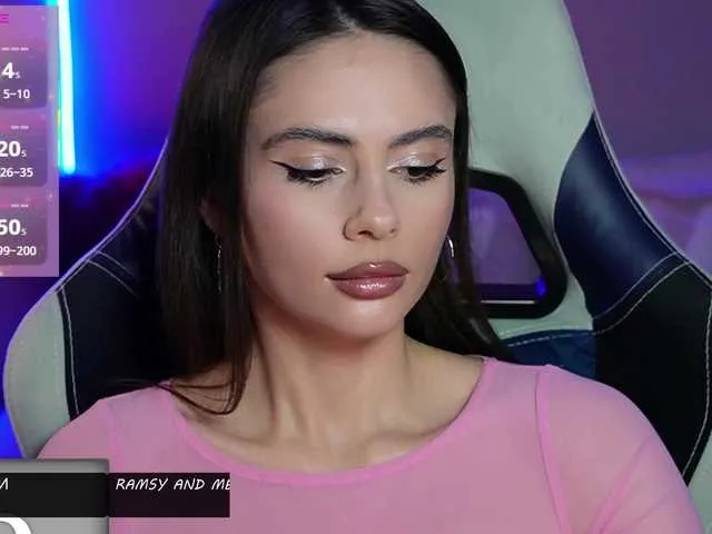 Offline Allla on BongaCams