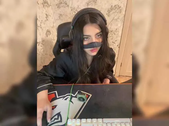 Offline aloeloea on BongaCams