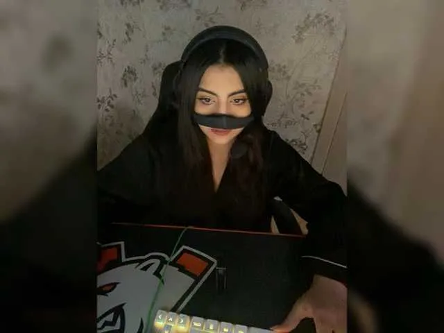 Offline aloeloea on BongaCams