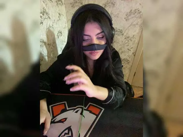 Offline aloeloea on BongaCams