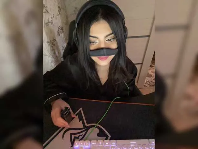 Offline aloeloea on BongaCams