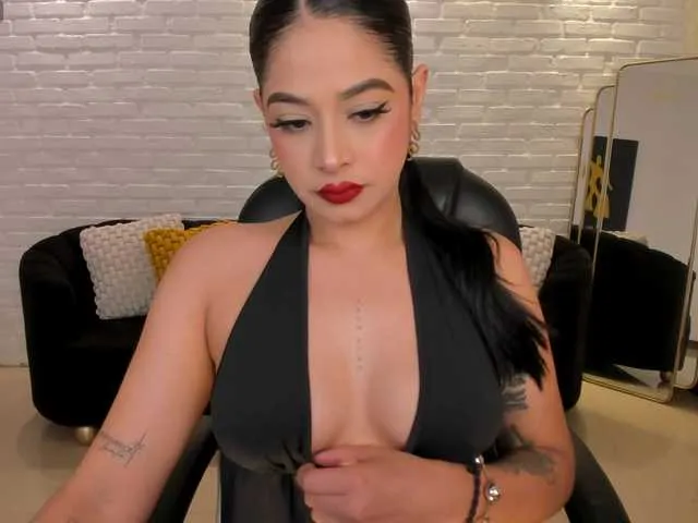 BongaCams AlyssaDean is Freechat AlyssaDean — Men who know what they are looking for and want from me.
I like men who treat me like a queen. ...I like hot and playful people