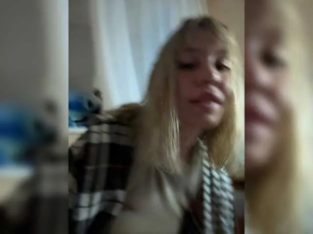 Offline AmyGlad on BongaCams