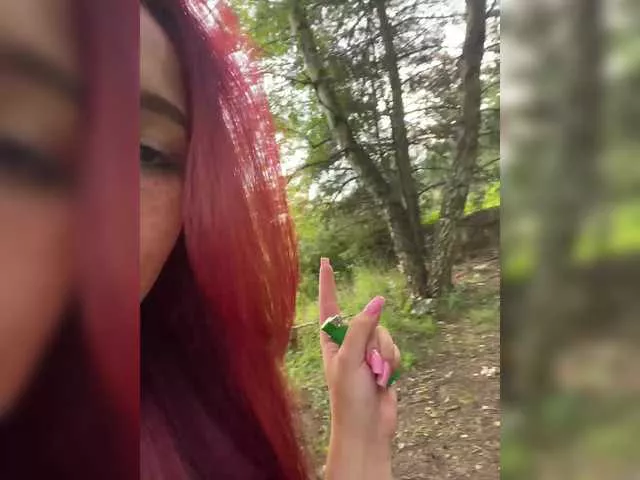 Offline AmyGlad on BongaCams