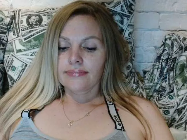 Offline AngelAlone on BongaCams