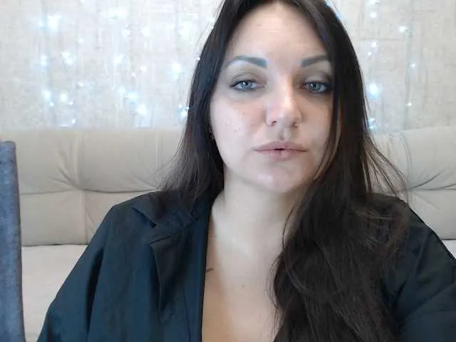 Offline AngelinaCute on BongaCams