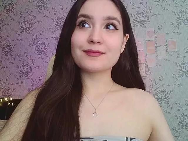 annie-fleur from BongaCams