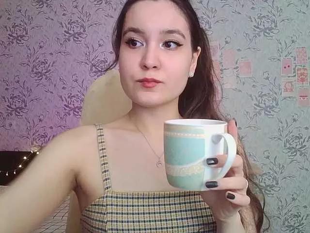 annie-fleur from BongaCams