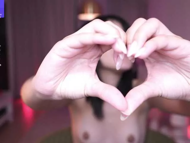 Offline AnnieHill on BongaCams