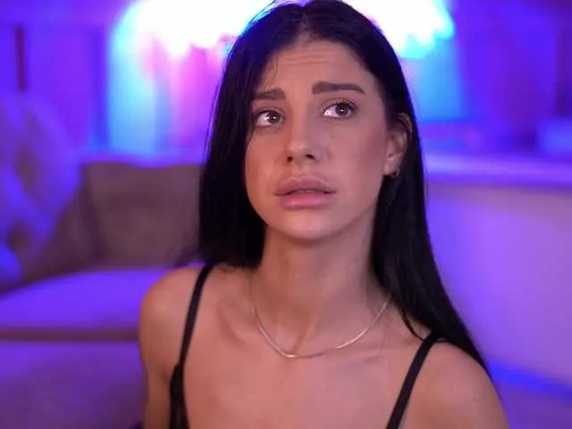 Freechat ArinaRhodes on BongaCams