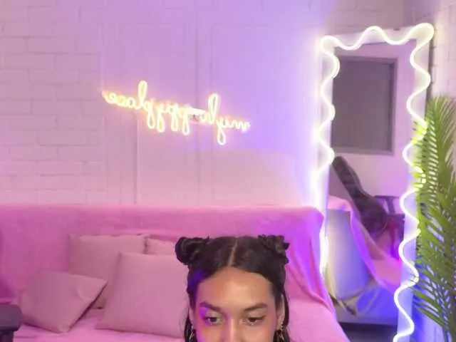 Artemiss-tay on BongaCams