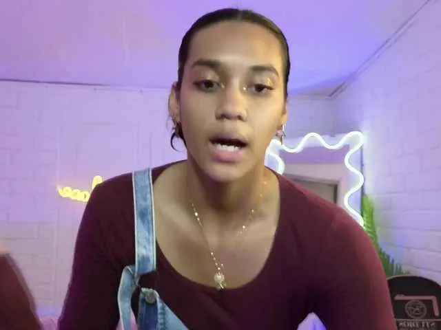 Artemiss-tay on BongaCams