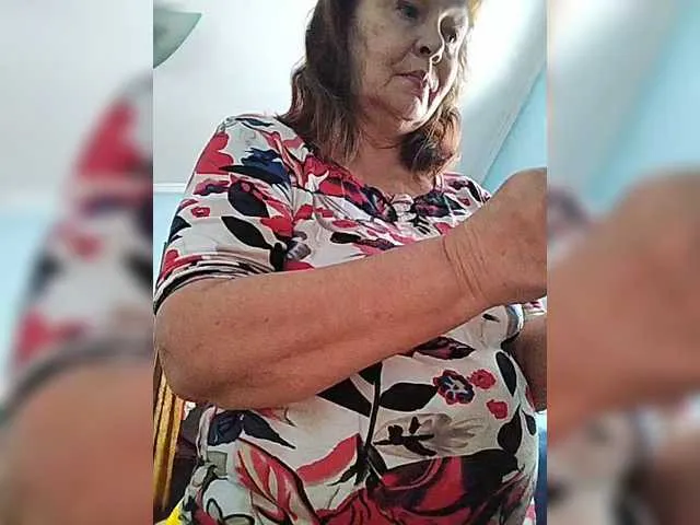 Offline asya18 on BongaCams