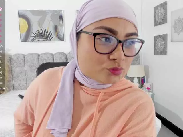 Azaharaa on BongaCams