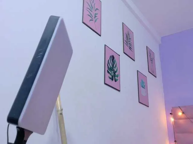 Freechat Beautifulskinny18 on BongaCams