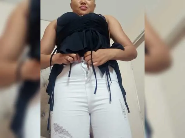 Freechat Beautystar12 on BongaCams