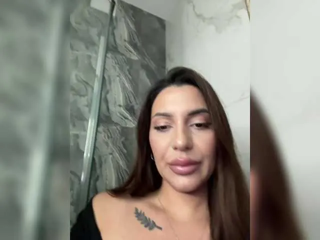 Offline Blackqyeen on BongaCams