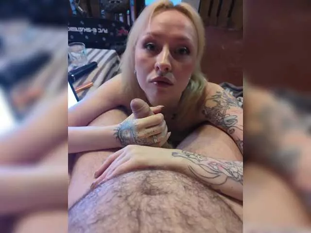 Offline Bobby-MiMi on BongaCams