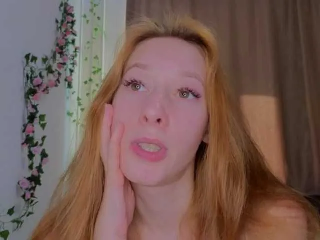 Offline Candy-Floss on BongaCams