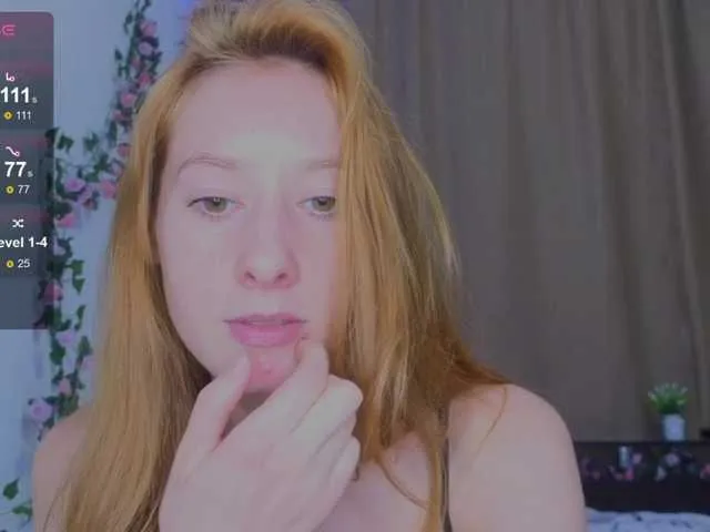 Offline Candy-Floss on BongaCams