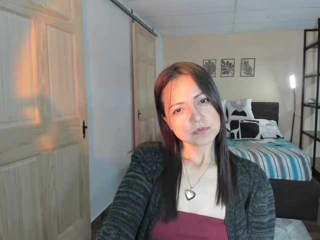 Freechat Carlin1511 on BongaCams