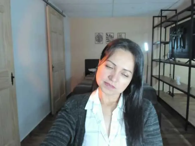 Freechat Carlin1511 on BongaCams