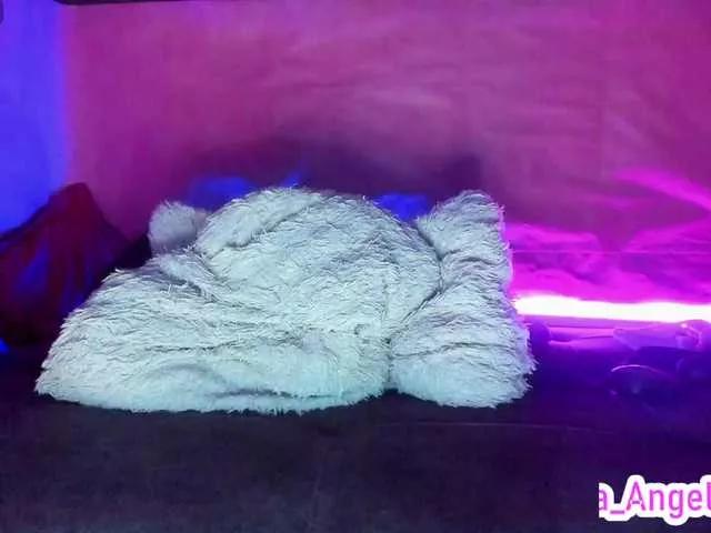 cata-anngel from BongaCams