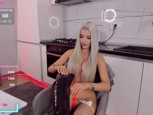 Freechat CelyneMay on BongaCams