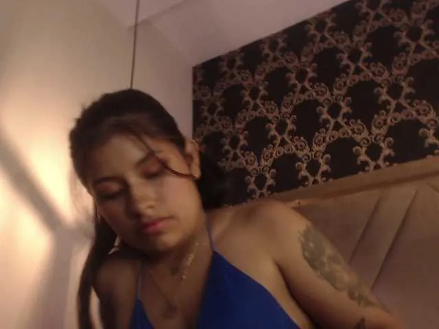 Offline ChantalPetit on BongaCams