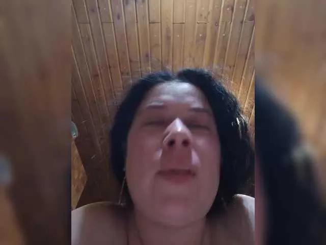 Offline CindyXErics on BongaCams