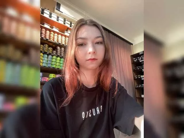 Offline CrazyAleona on BongaCams