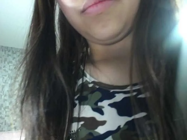 Offline CrisstalPink on BongaCams