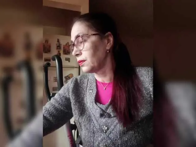 Freechat Cristinatina on BongaCams