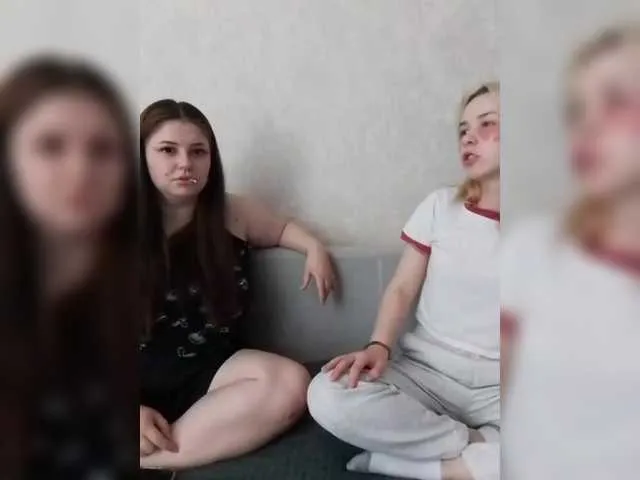 Offline cutesmiles on BongaCams