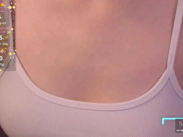 Offline DiamondGoldie on BongaCams