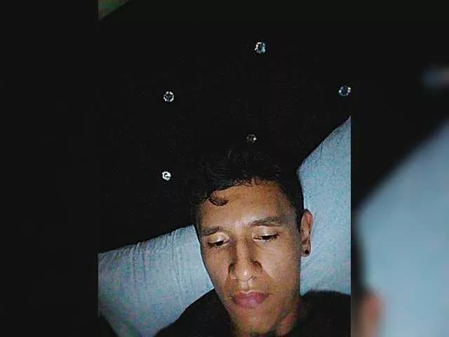 Offline Difanny-Joe on BongaCams