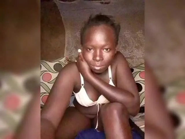 Offline DivineAssGoddess on BongaCams