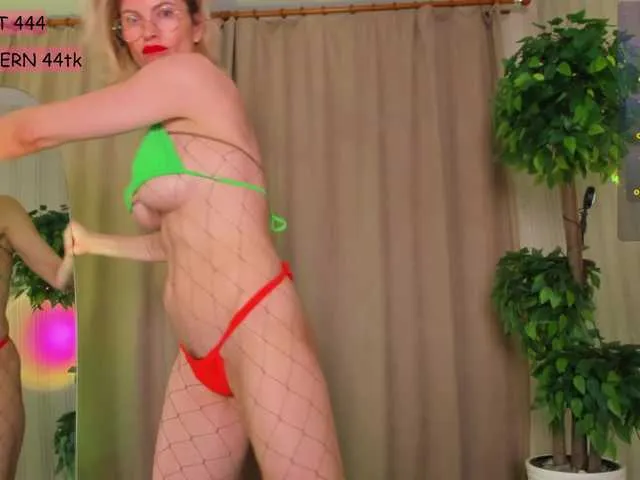 Offline Divochka on BongaCams