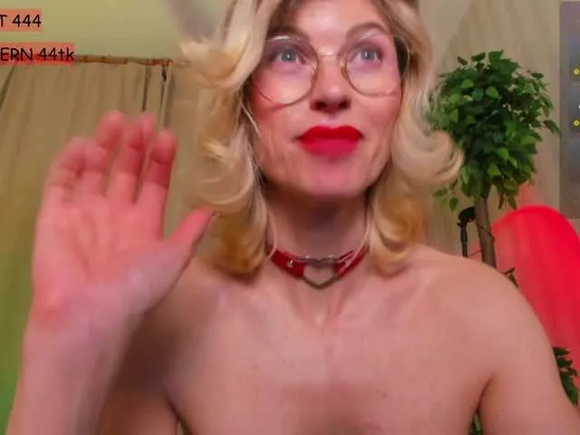 Offline Divochka on BongaCams