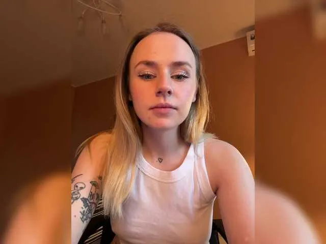 Freechat elegantbabe on BongaCams