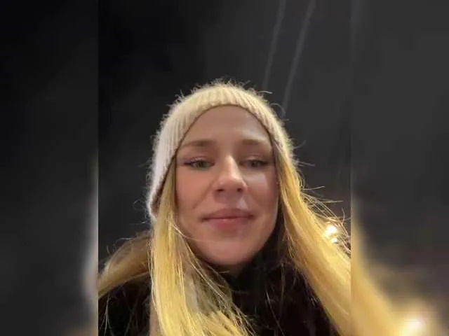 Freechat elegantbabe on BongaCams