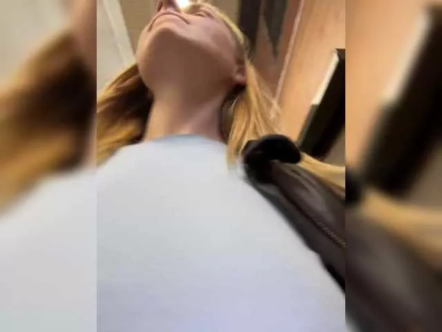 Freechat elegantbabe on BongaCams