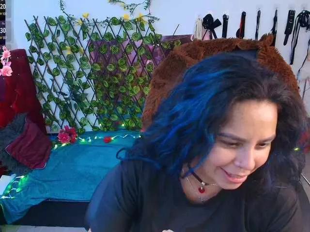 elektra-32 from BongaCams